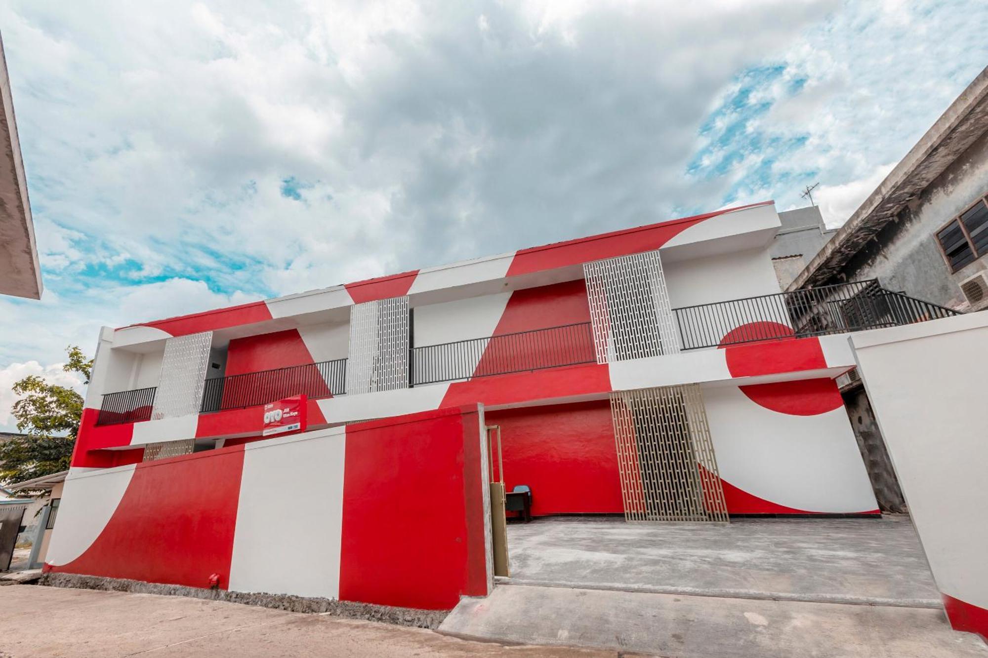 Super Oyo 2223 J&B Room Utan Kayu Jakarta Eksteriør billede